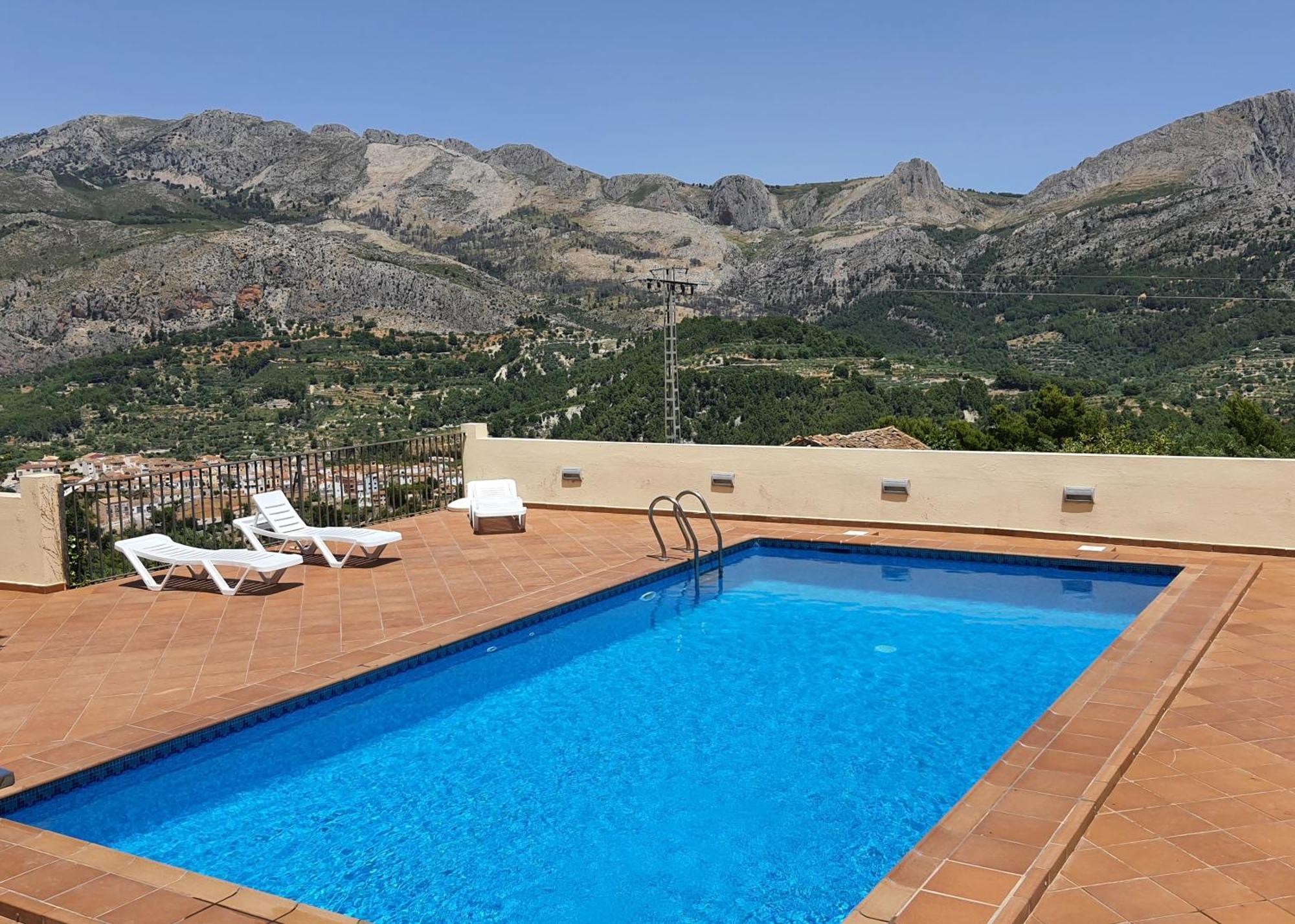 Apartamentos Serrella - Rural Guadalest Benimantell Esterno foto